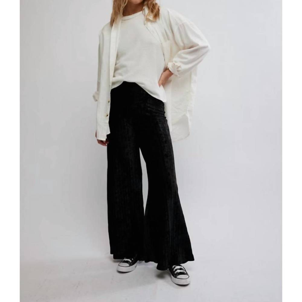 NEW FREE PEOPLE star sign velvet pants in black
